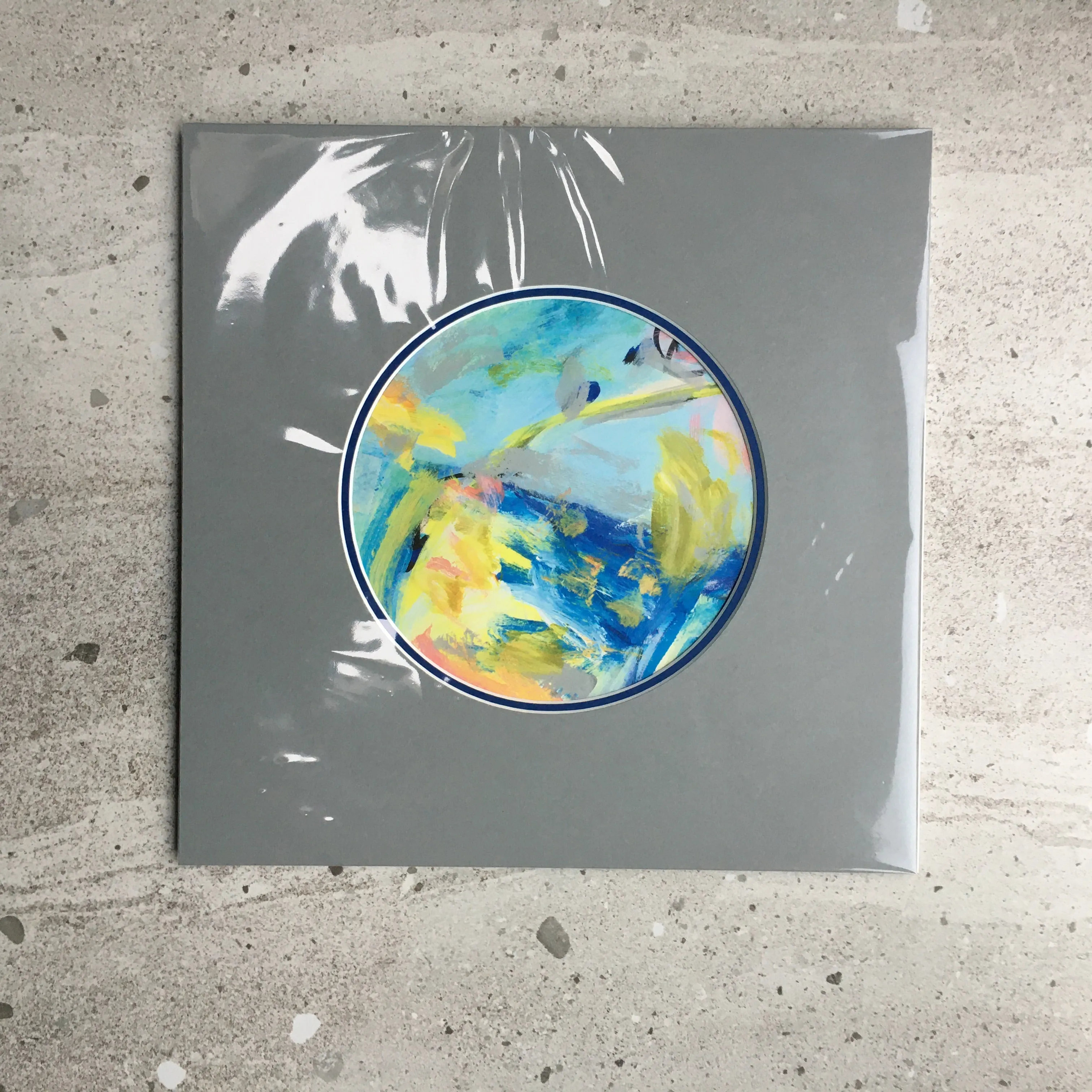 Expressive Abstract Circular Print Blue   Grey Mount