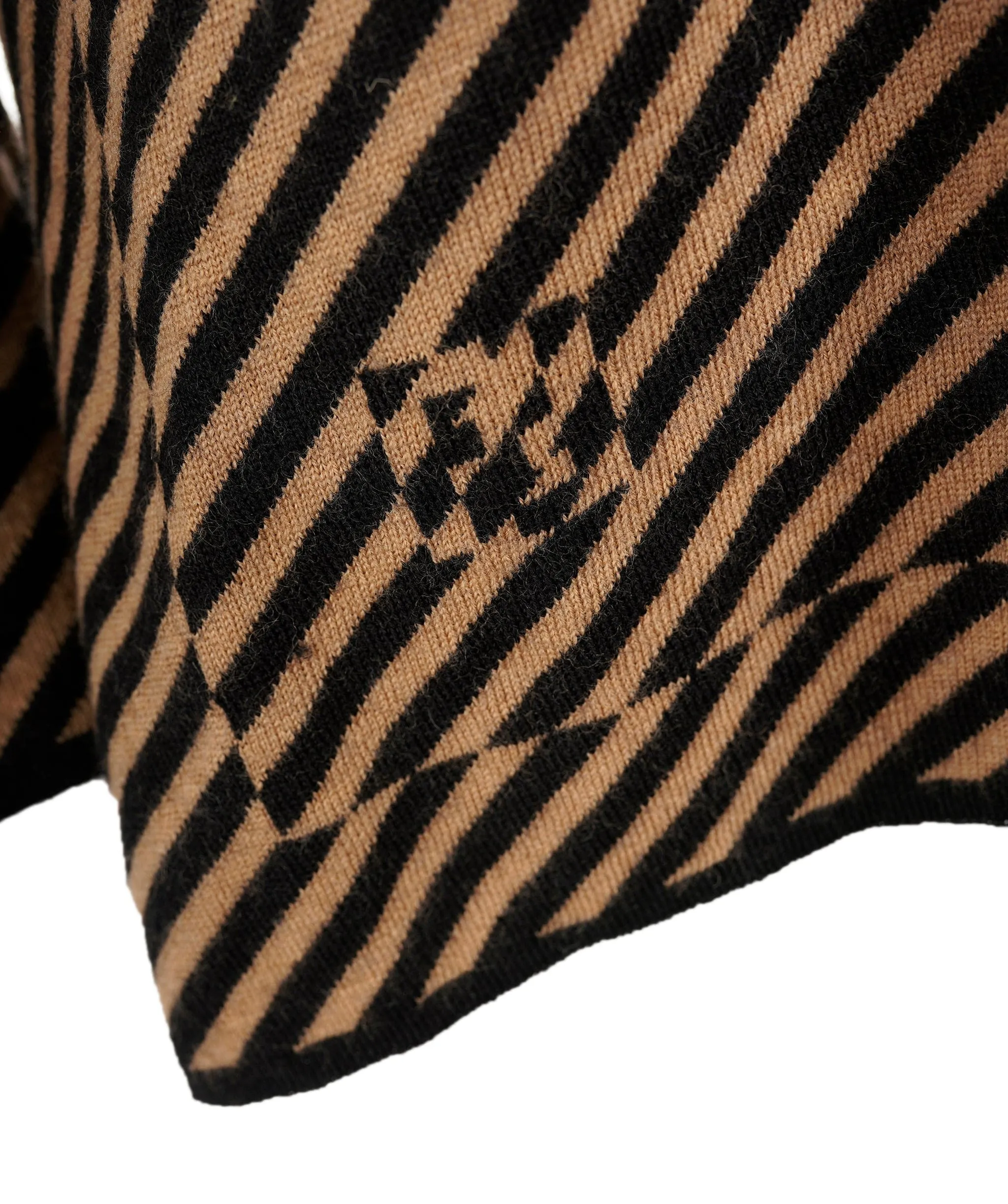 Fendi FF stripe collared jumper AJL0080