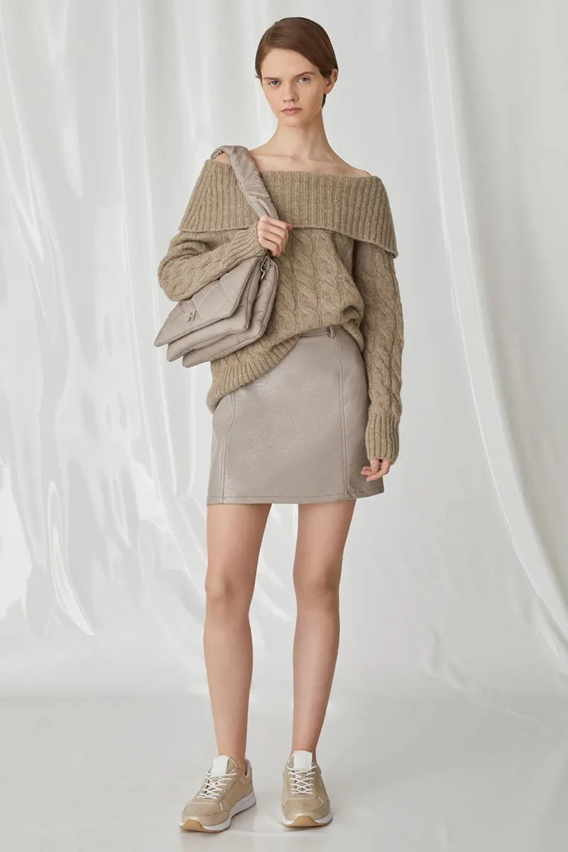 OFF SHOULDER SWEATER