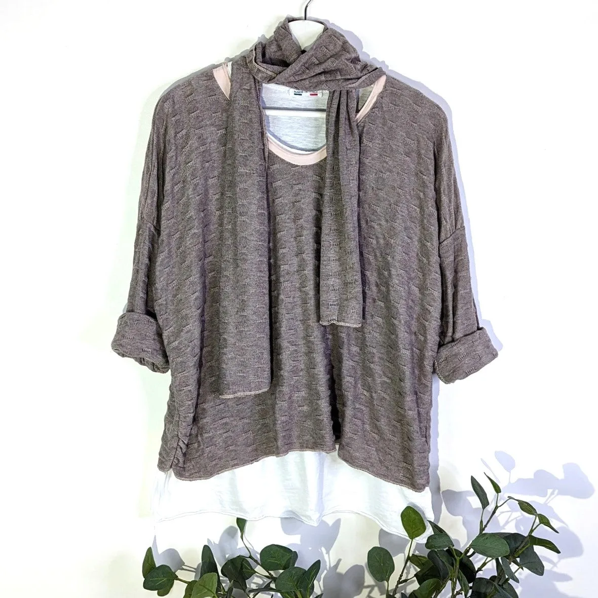 Scarf combo top with double layer and soft textured fabric
