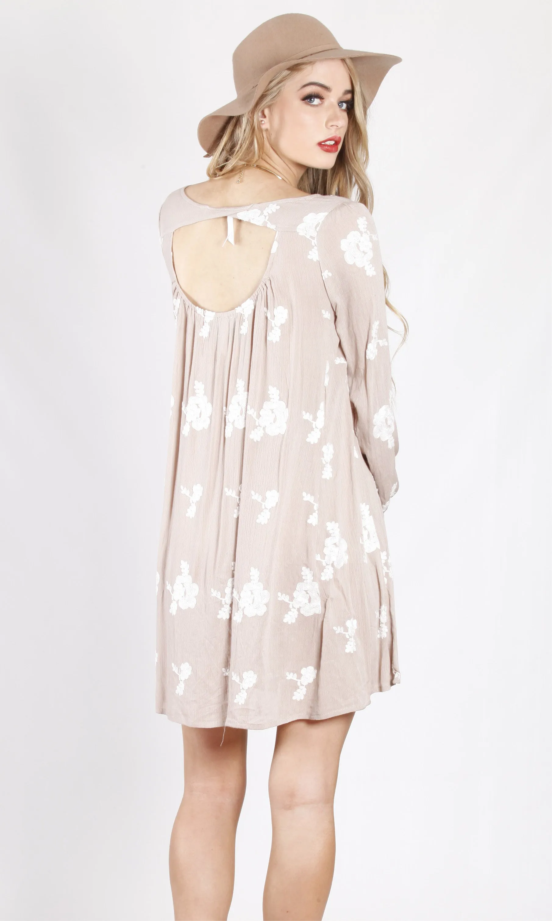 VY00418SS Floral Relaxed Fit Dress (Pack)
