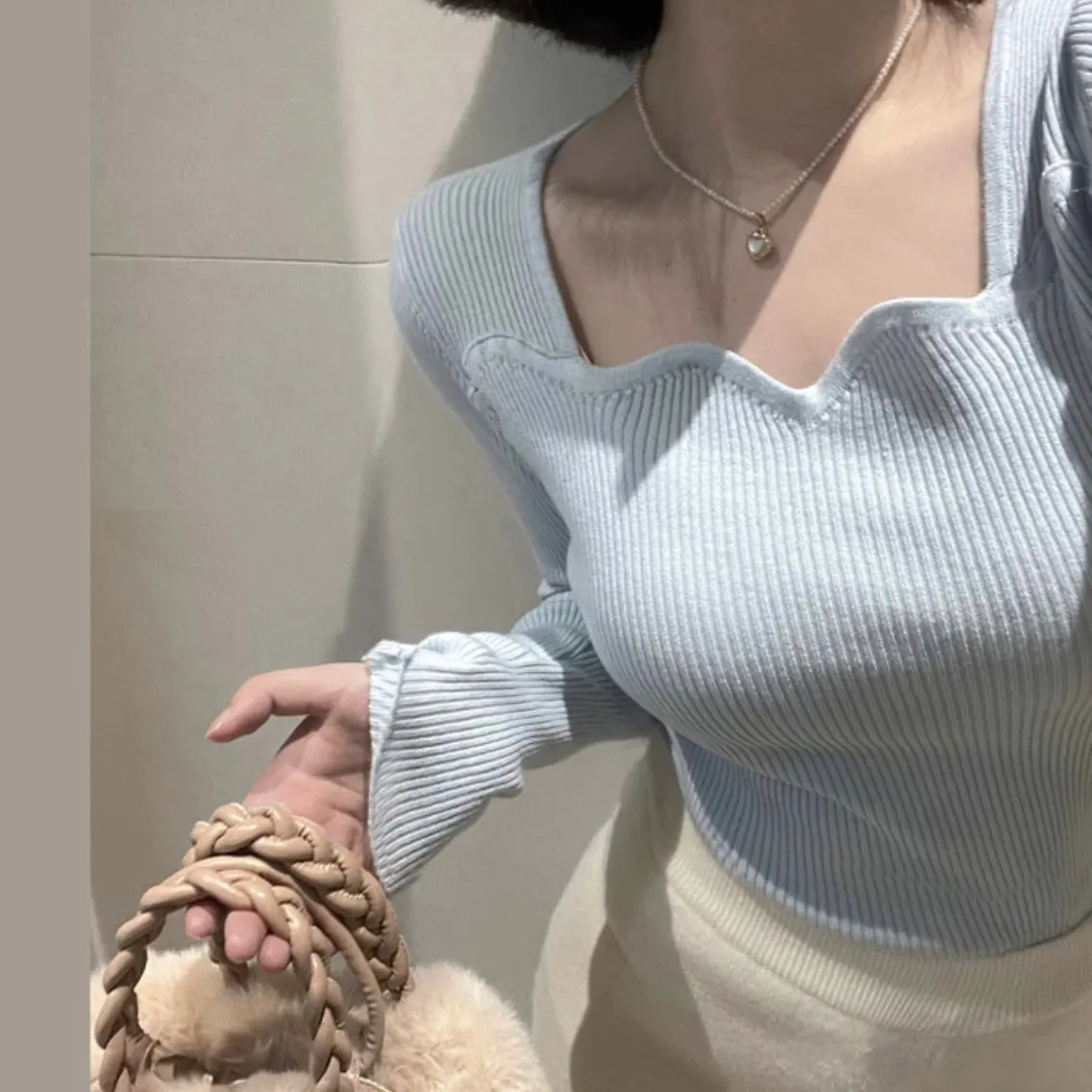 Wavy Square Knit